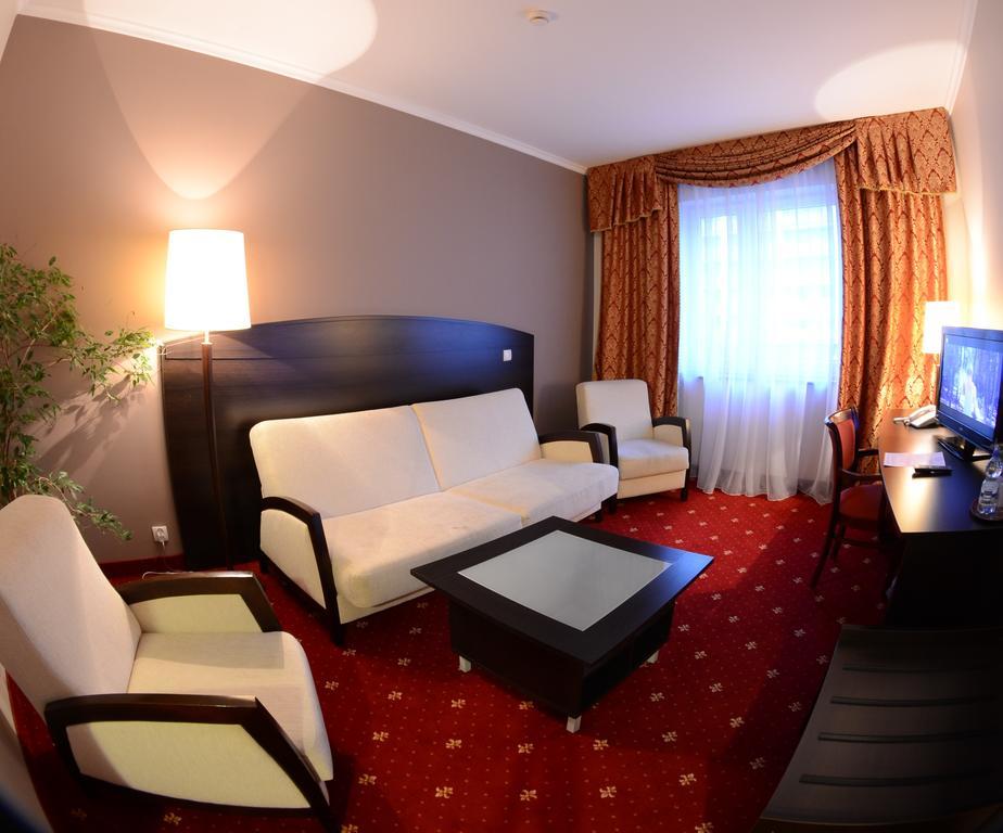Hotel San Remo Зґєж Номер фото